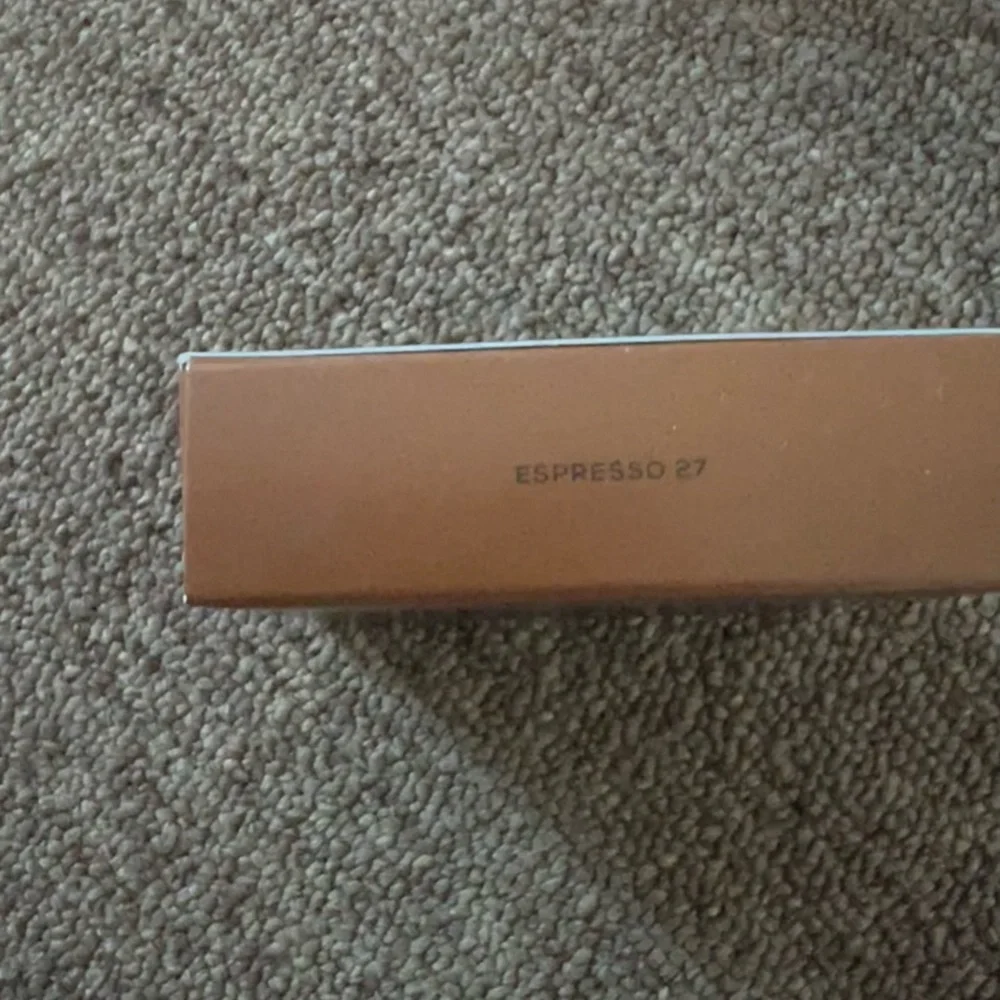 Bareminerals barepro performance wear powder foundation ESPRESSO 27 DISCONTINUED